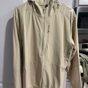 Yellow Gently worn 2-3 times lululemon half zip workout jacket size large